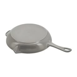 Staub Bratpfanne Mit Ausgießnase 26 Cm, Gusseisen, Graphit-Grau -Küchenutensilien Verkäufe 40510 616 0 3